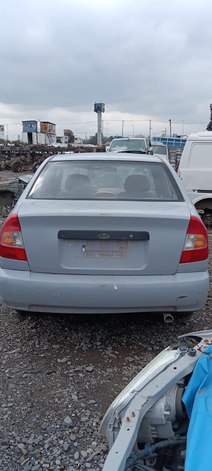  Hyundai ACCENT 2000    EN DESARME